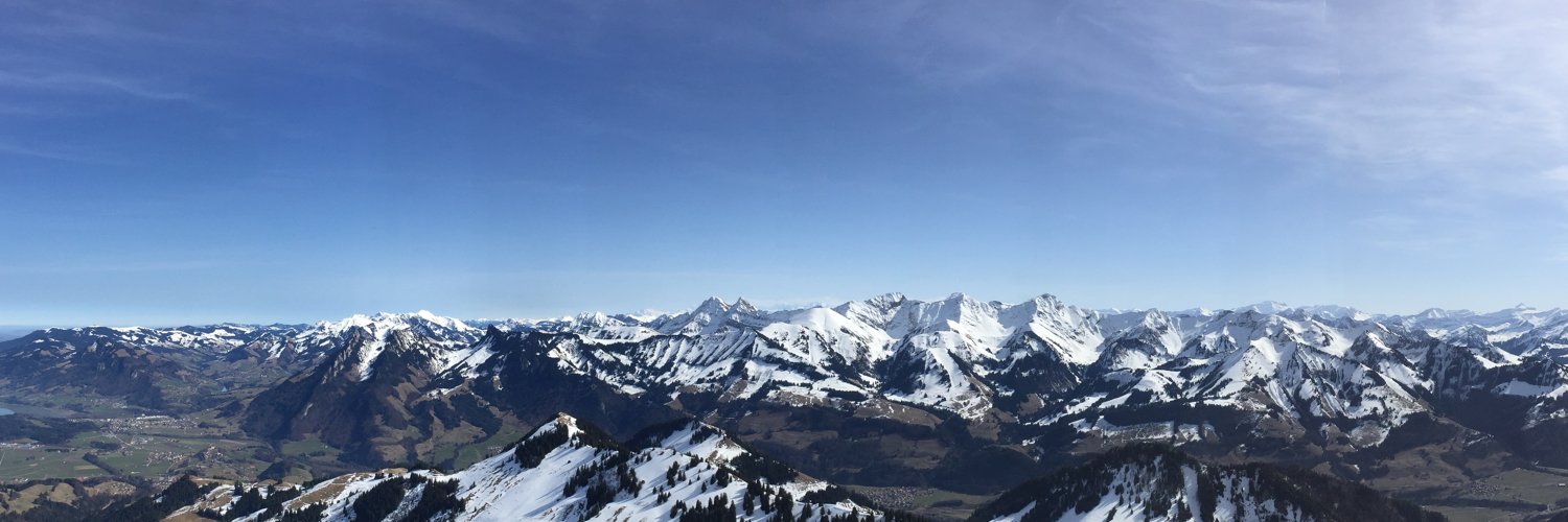 Cédric Luthi ▶️ @0xced@hachyderm.io banner