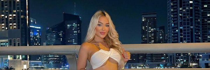 EmmyRussss's profile banner image