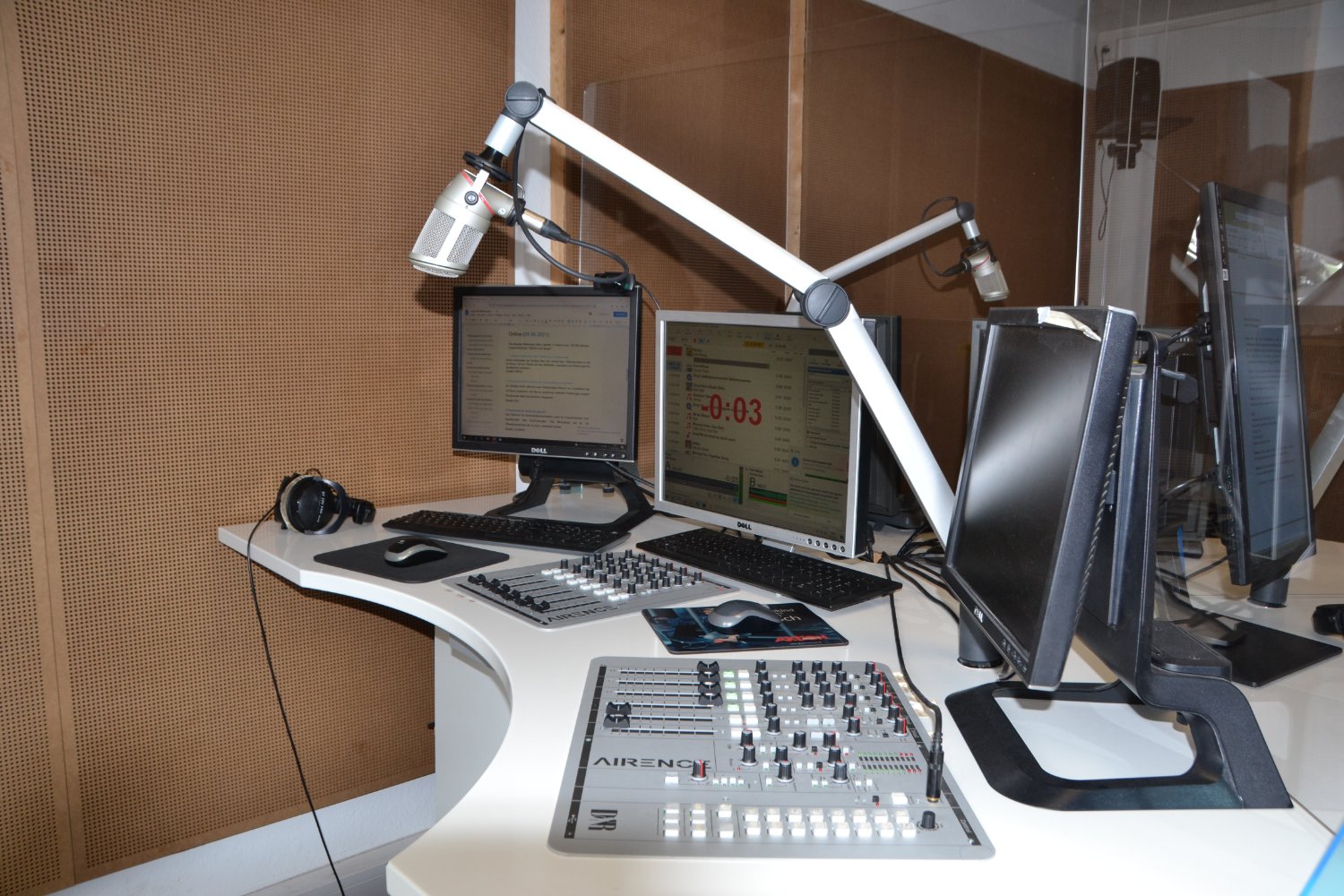 bonnFM's profile banner image