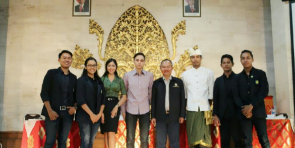 UtariyaniD's profile banner image