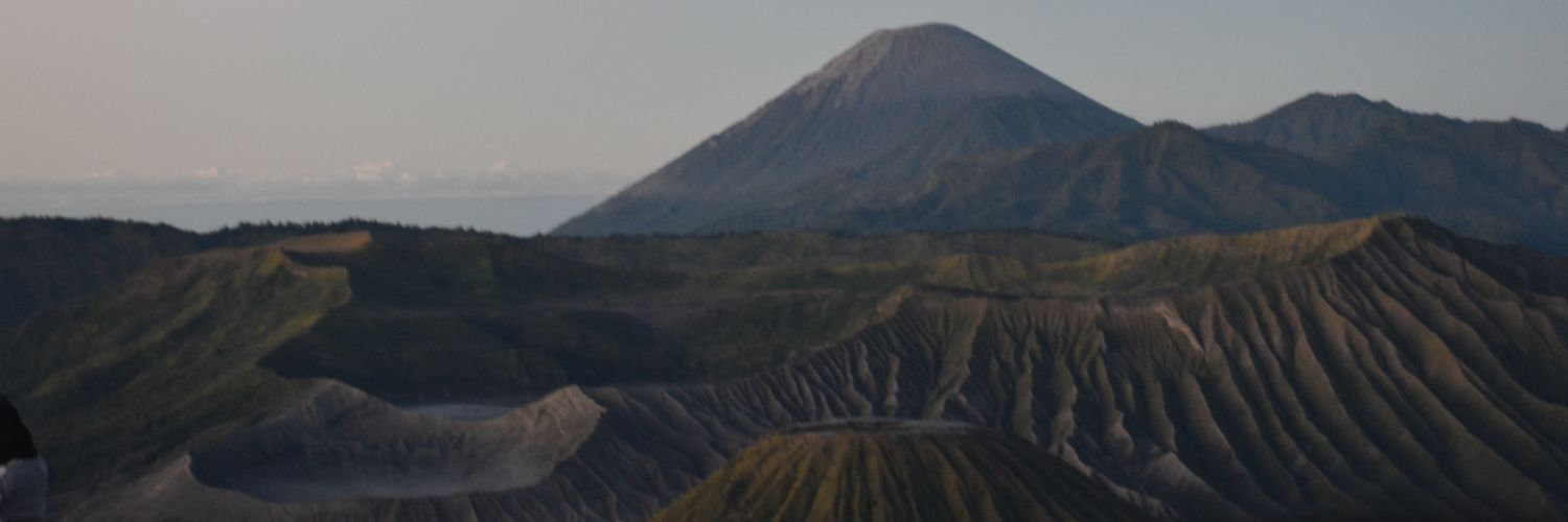 Man banner