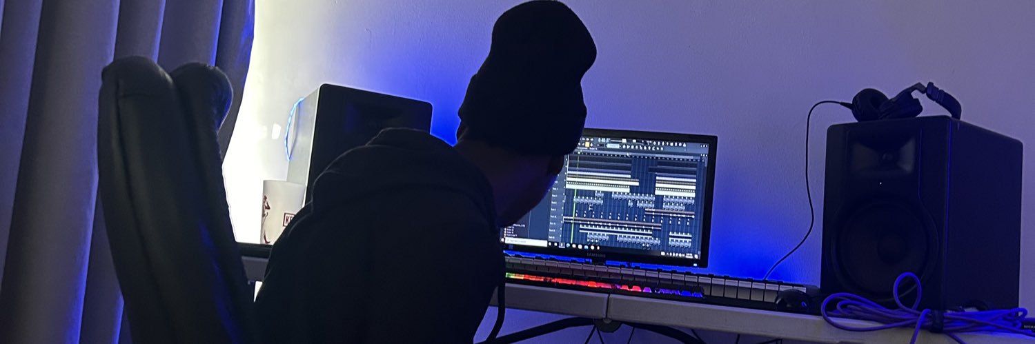 Sims 🥷🏾 banner