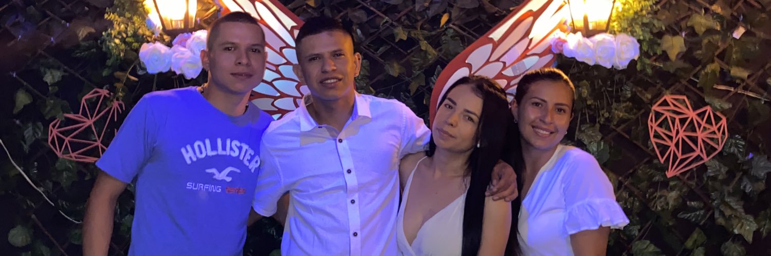 SuZullysaenz's profile banner image