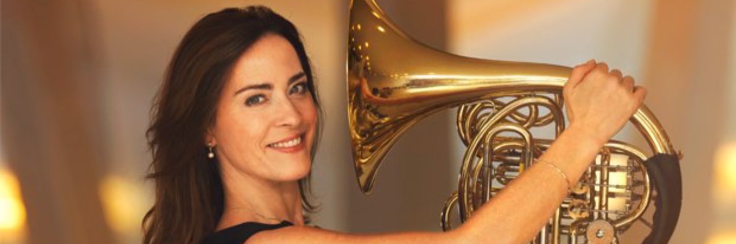 J.CarrillodeAlbornoz banner