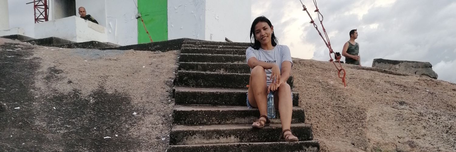 zule_guzman's profile banner image