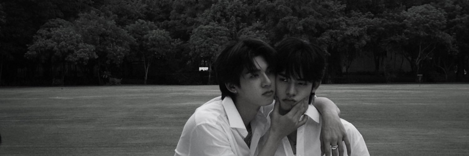 pshluvvvr's profile banner image