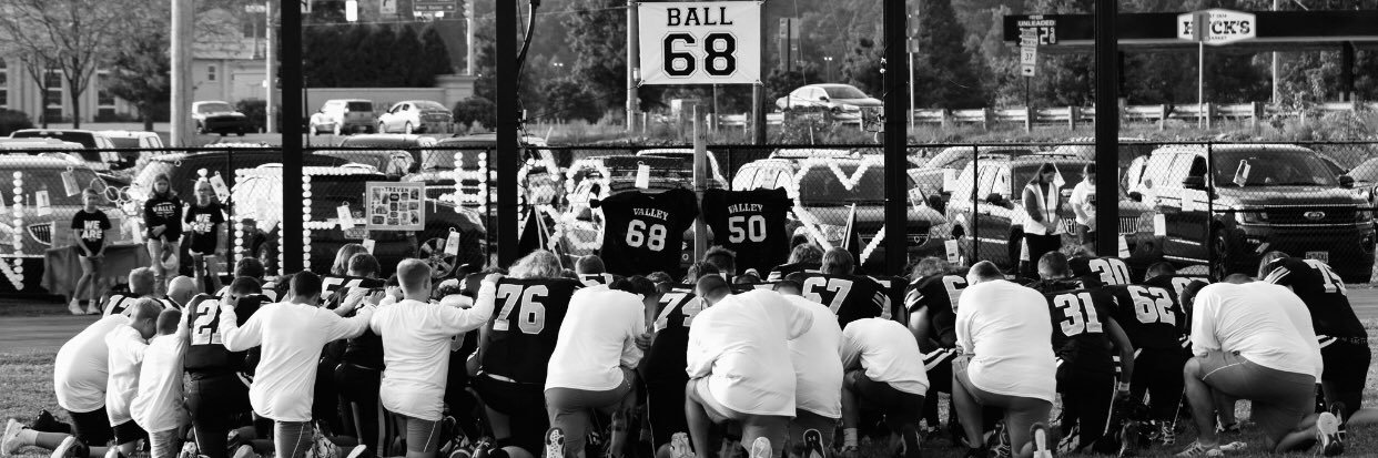 Blackhawk Barstool banner