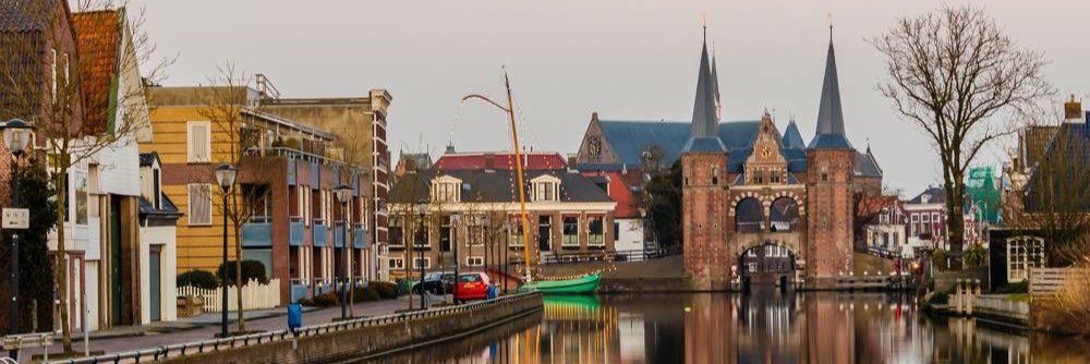 mightyCBU 📚☕🧘 banner