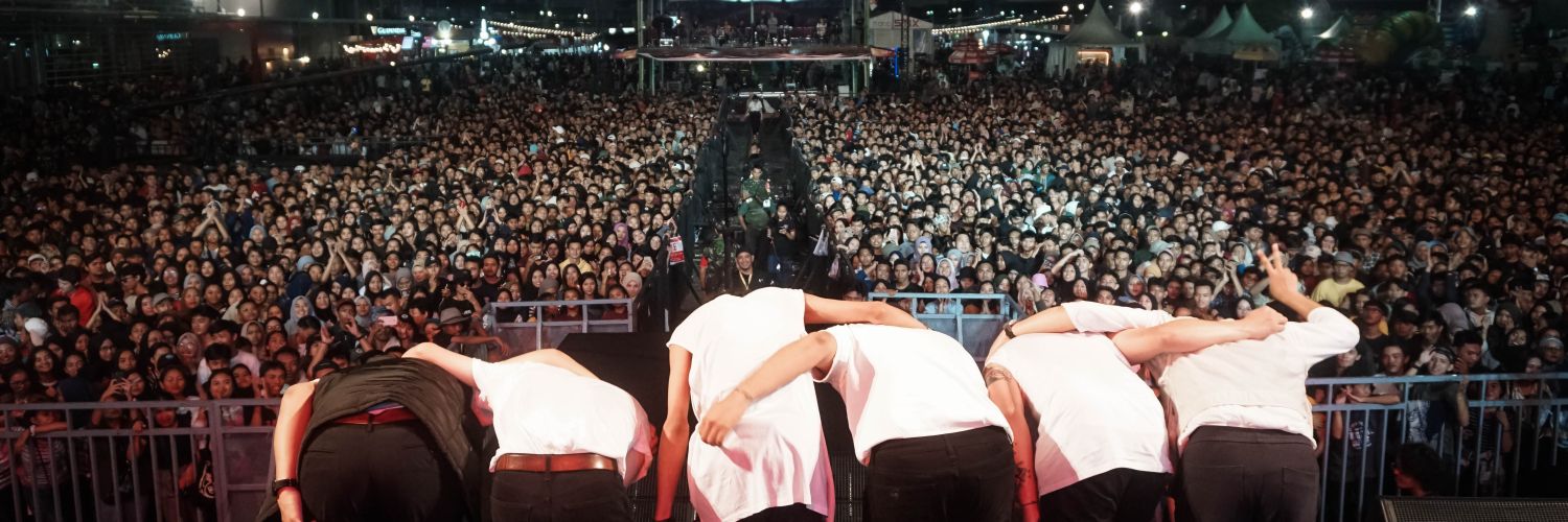 ewaldoazhari's profile banner image