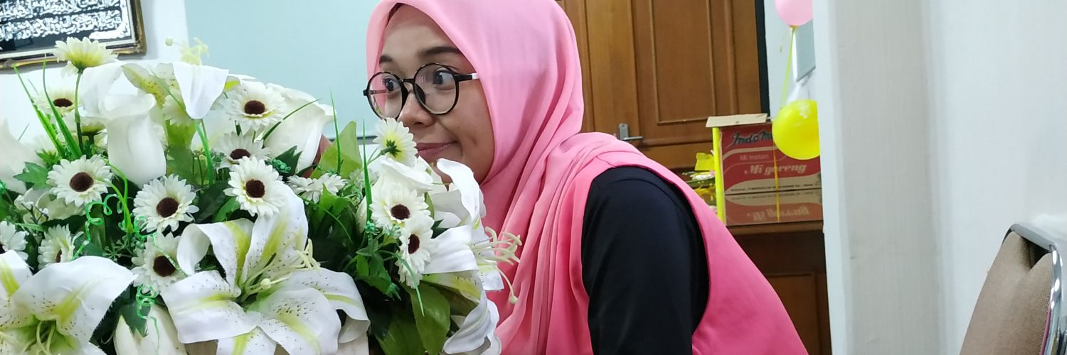 isdamsd's profile banner image