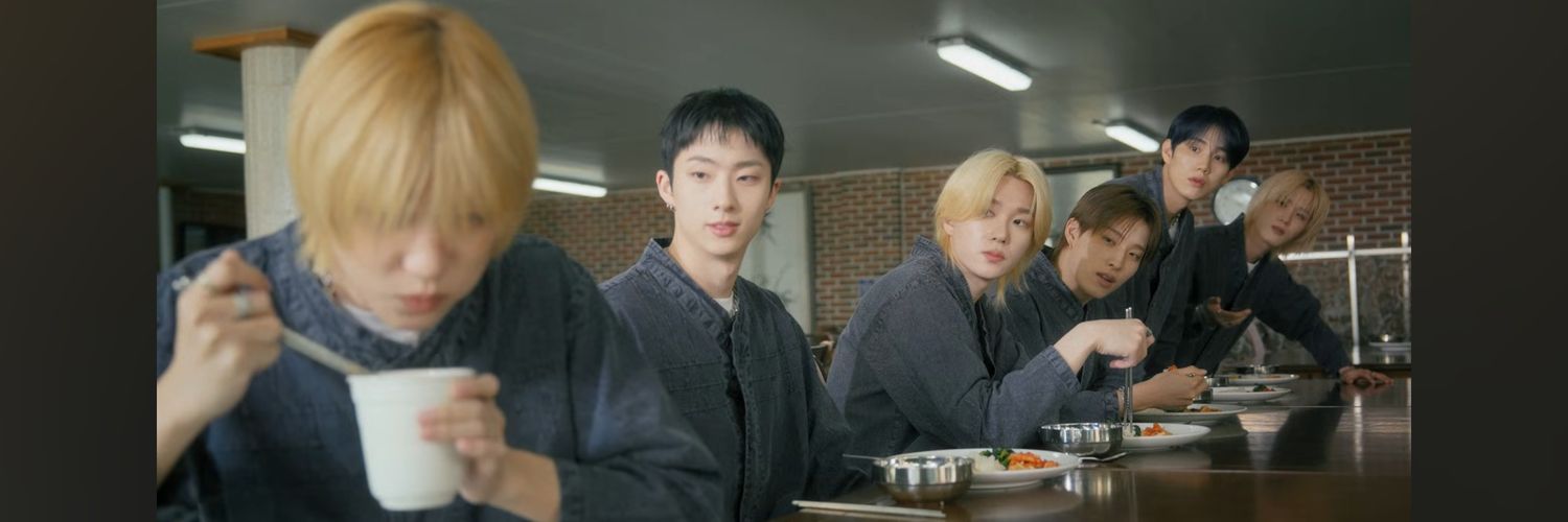 Corey 🧩 DUH! (❁´◡`❁) banner