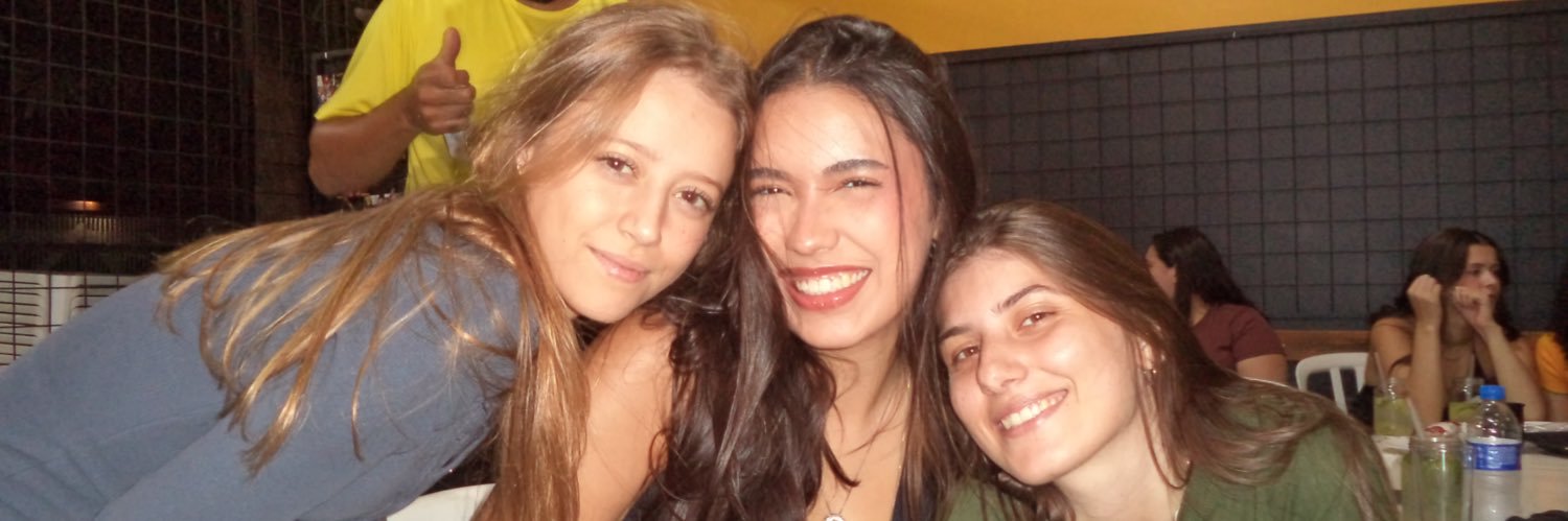 gabi 🪩 banner