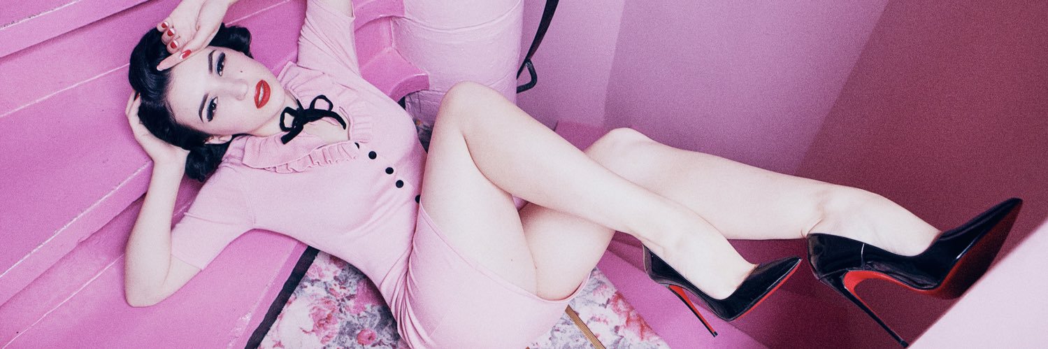 Clea De Velours banner