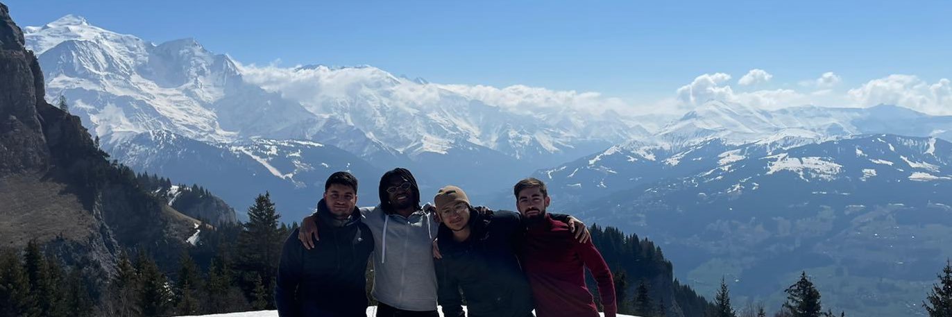 Charly 🇵🇸 banner