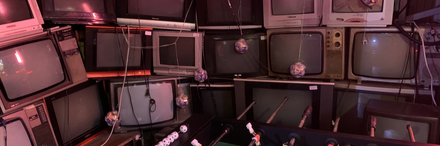 躺平小狗熊 banner