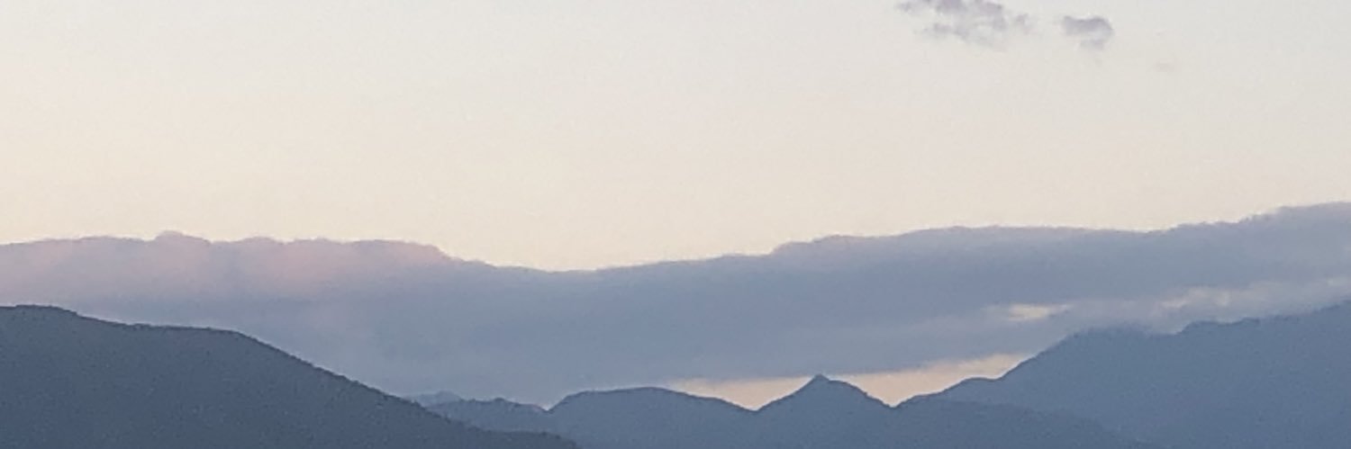 mochio4055's profile banner image
