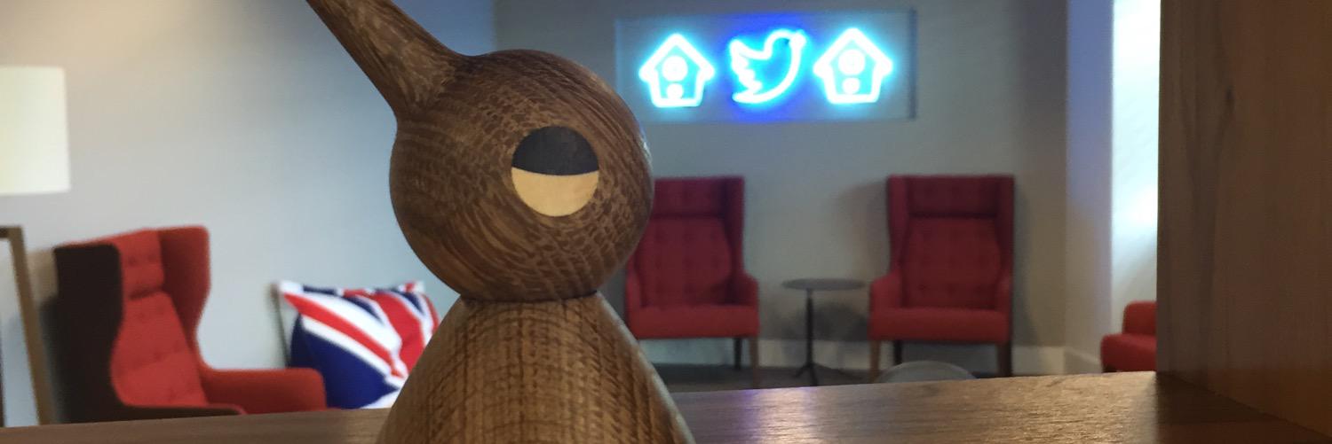 Julia White 👀 banner