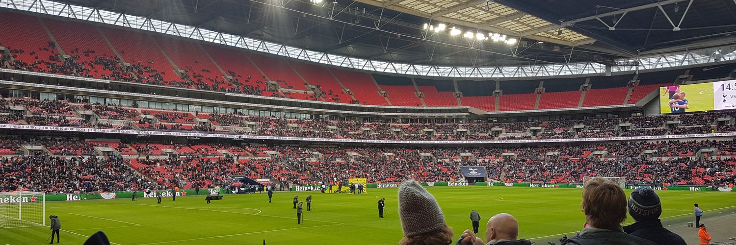 Rob Cox 🇺🇦 banner
