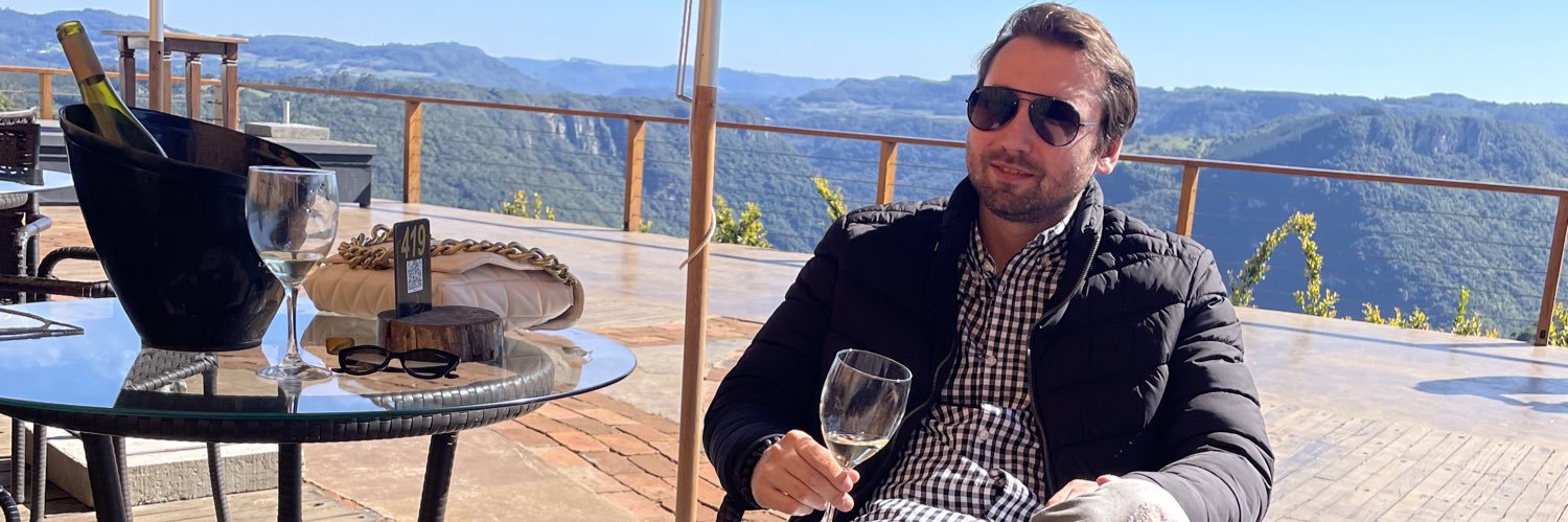 Heverton Tkatsch banner