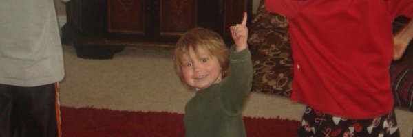 KunzyLIVE Profile Banner