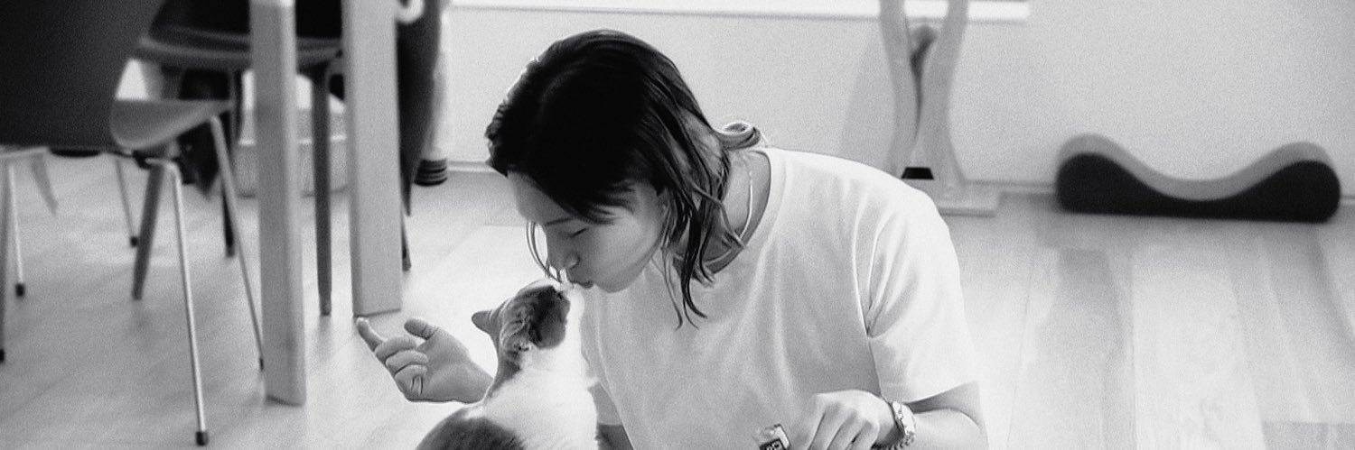 taem2world's profile banner image