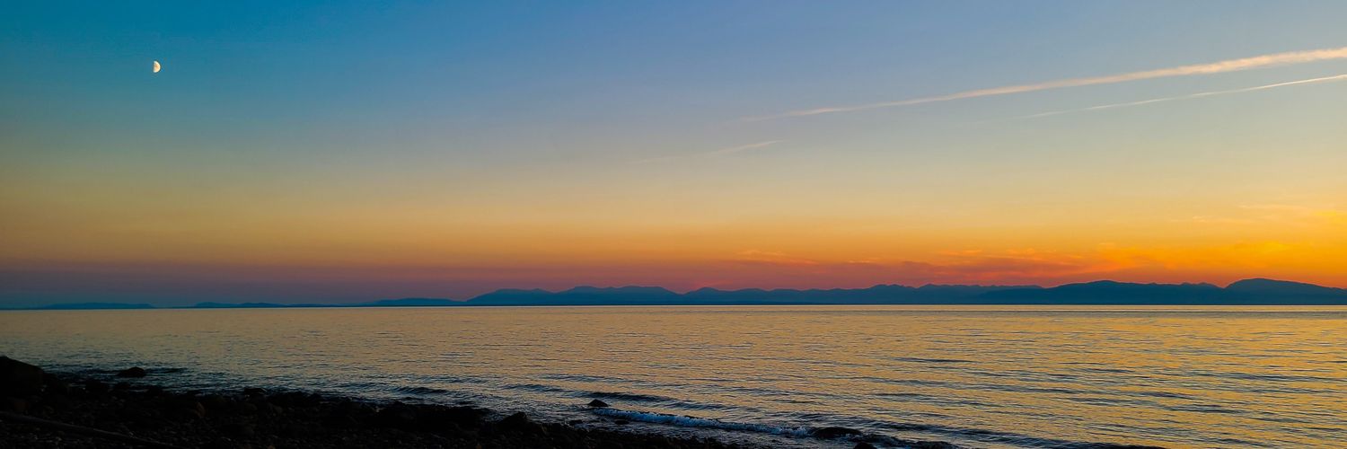 ℕ𝔽ℚ𝕦𝕖𝕖𝕟! banner