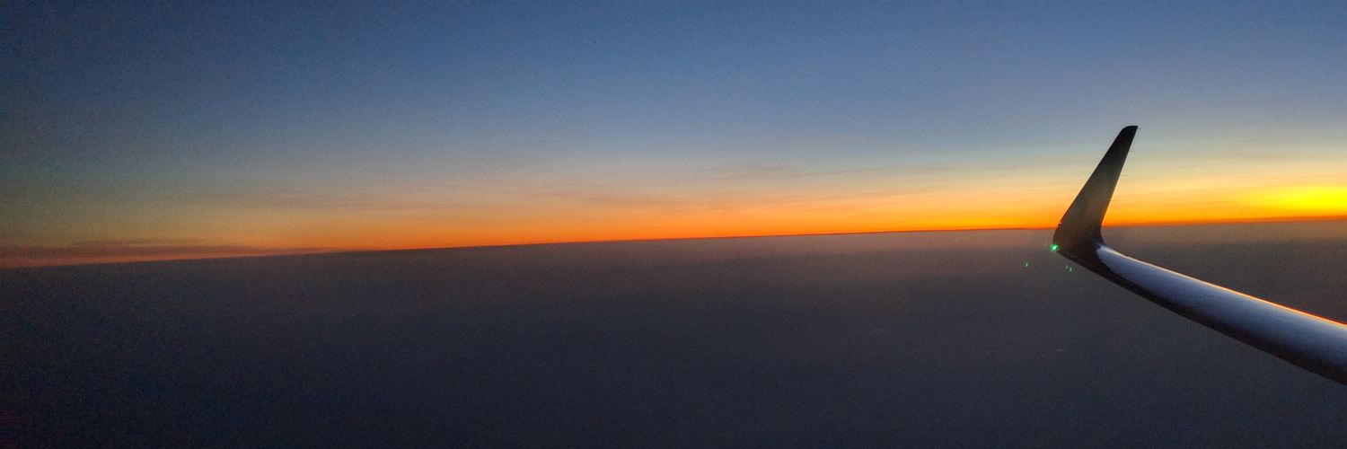 César Barrón banner