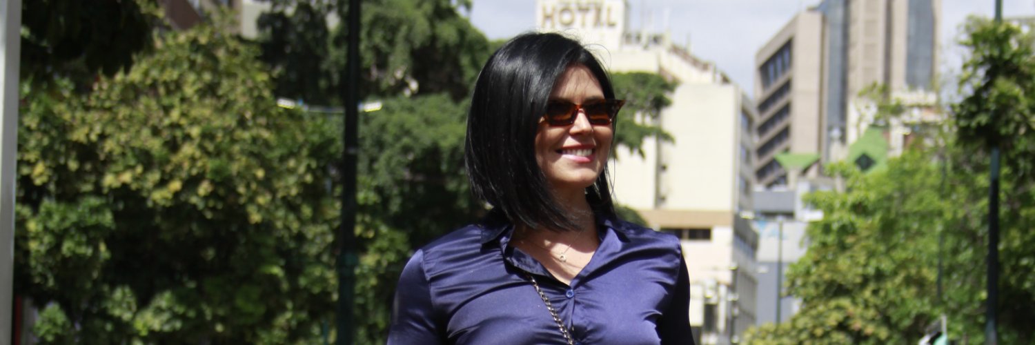 AnnyGcas's profile banner image