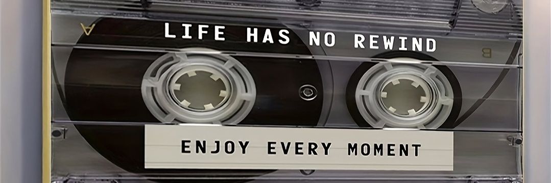 debbie_memo's profile banner image