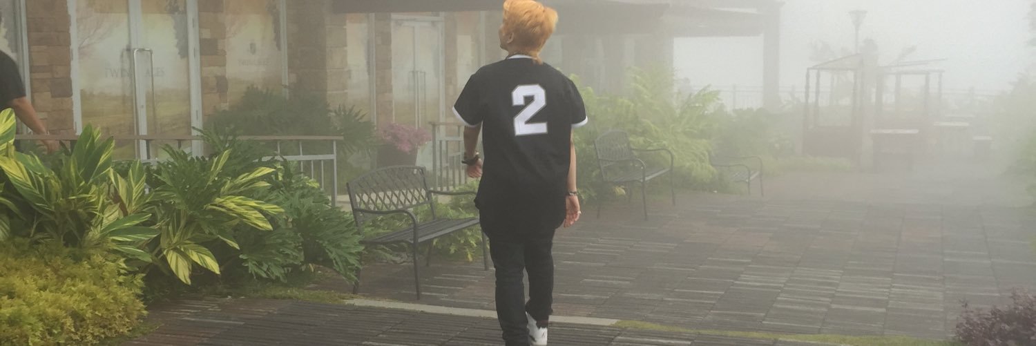 schyzzhls's profile banner image