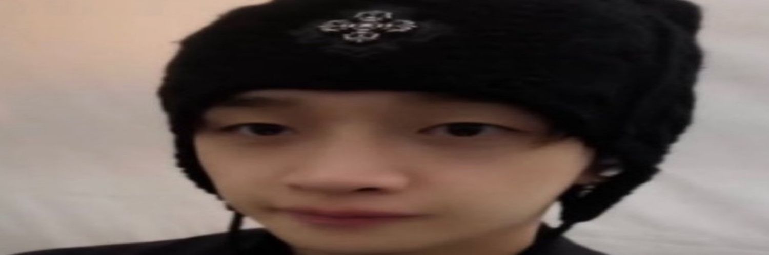 meglixx's profile banner image