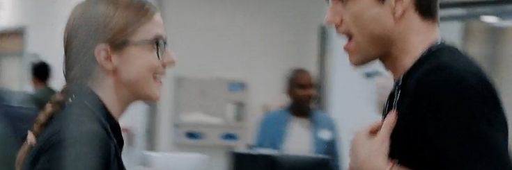 elle banner