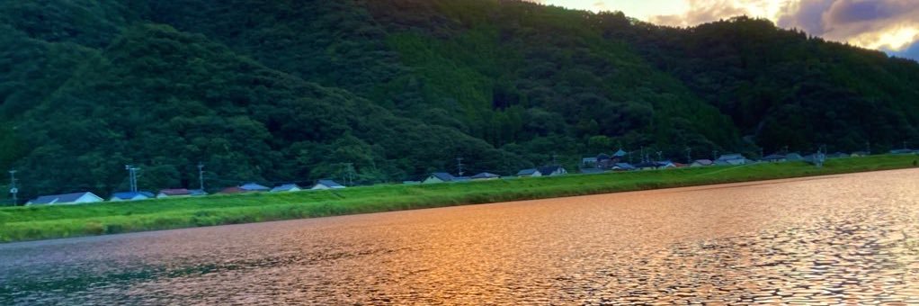 srtr_a's profile banner image