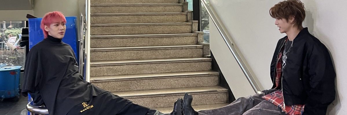 manats_9397's profile banner image