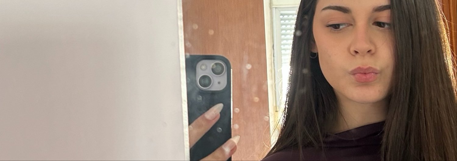 maite_monzonn's profile banner image