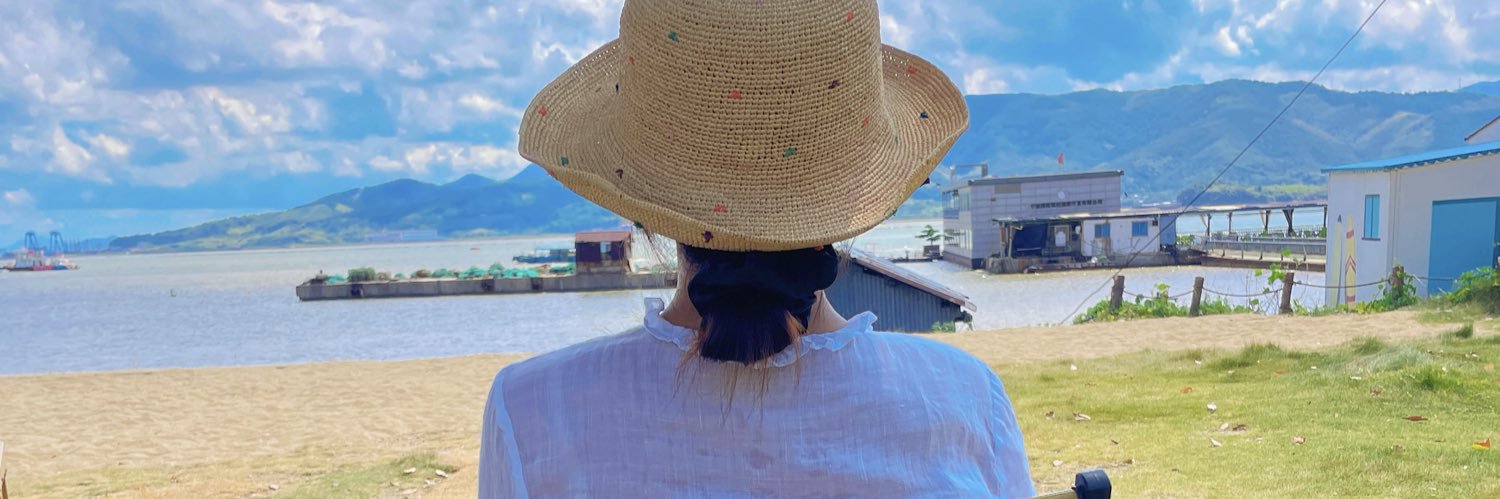 Reellaaaa's profile banner image