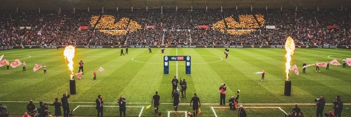Lee banner