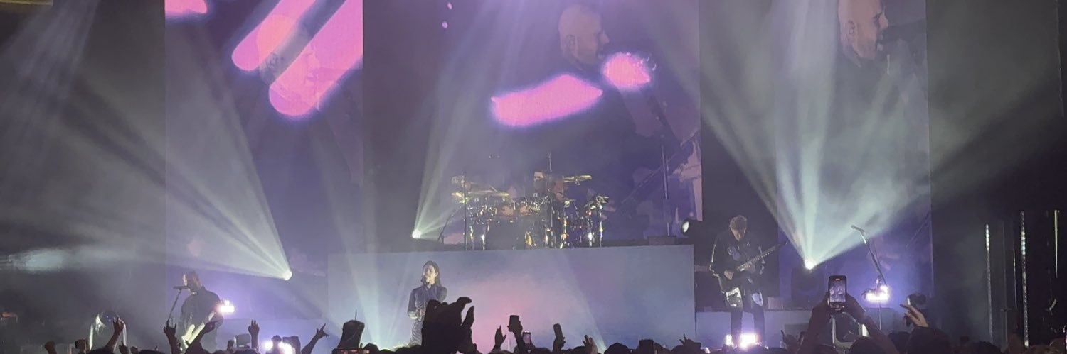 absolomb_'s profile banner image