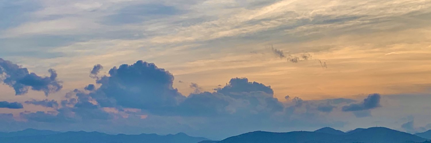 lauraleenc's profile banner image