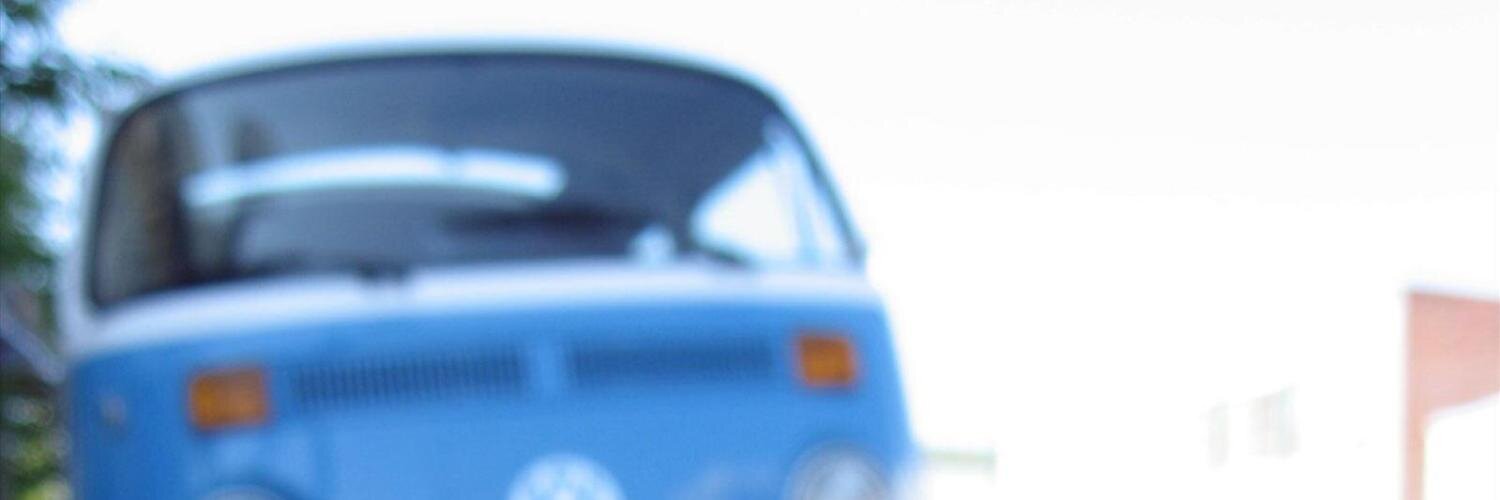 e_tsai's profile banner image