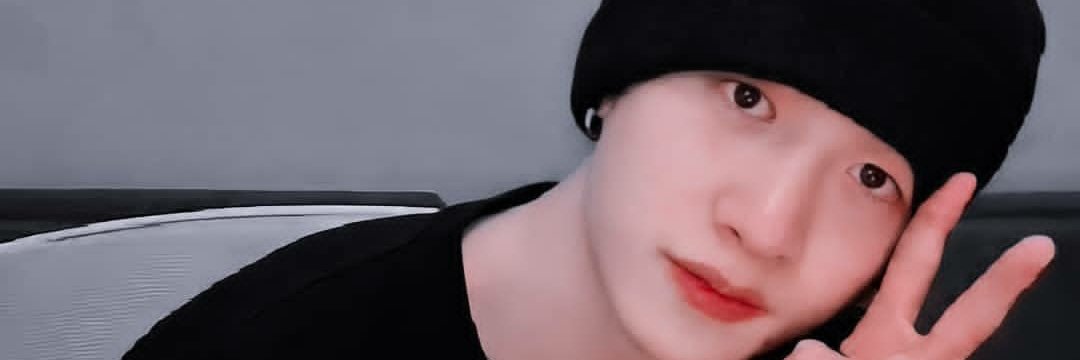 Chanyor18's profile banner image