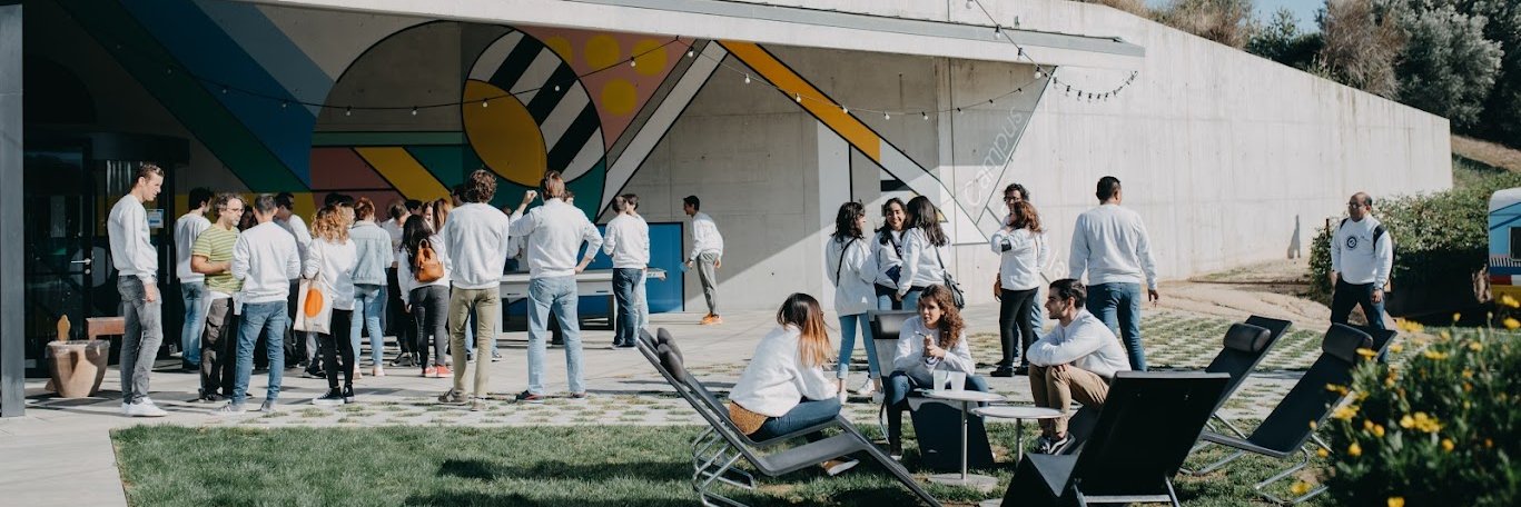 Lifull Connect Engineering banner