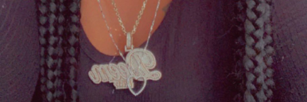 _damnthatsdee's profile banner image