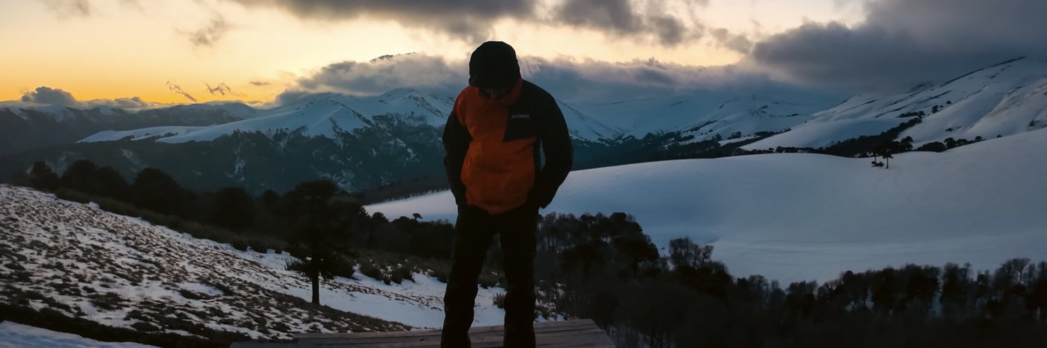 theareskillrock 👀 banner