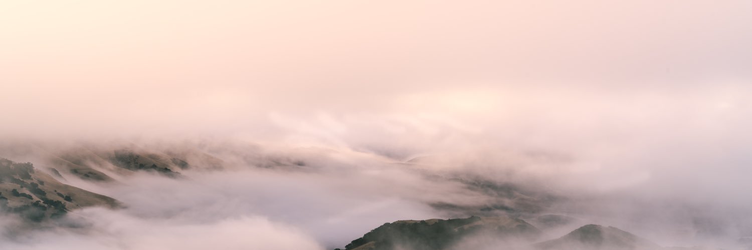 _kellysimonson_'s profile banner image