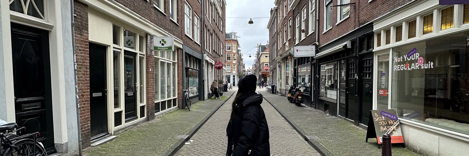 julidel's profile banner image