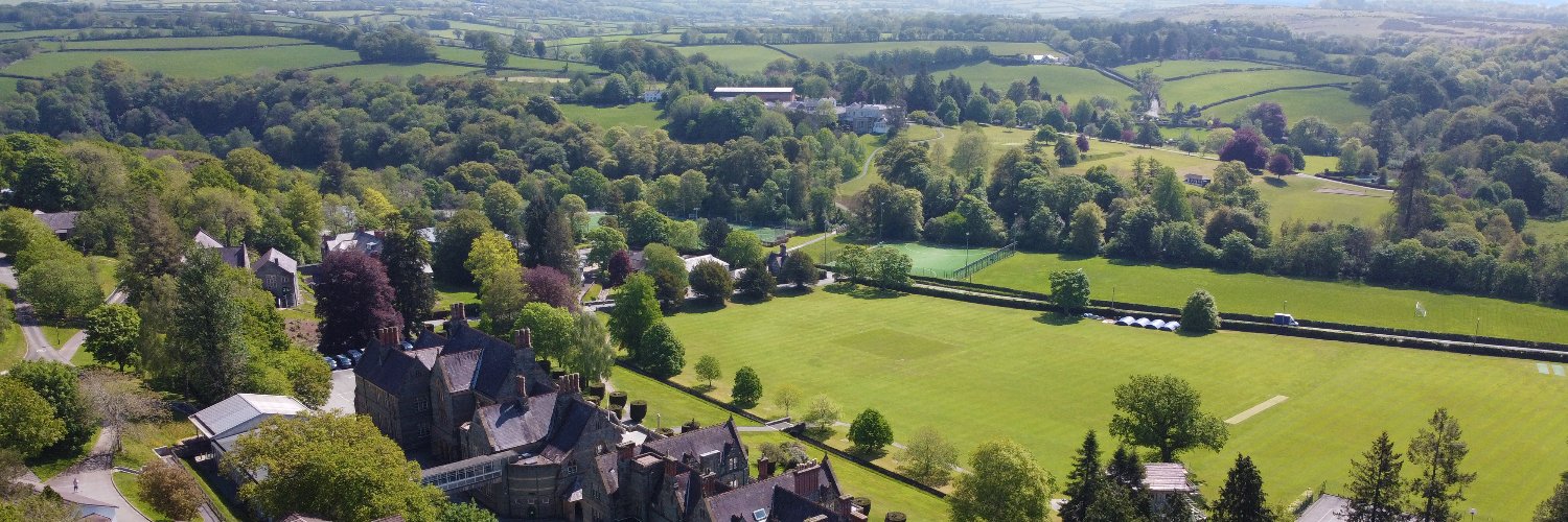 Old Mount Kelleians banner