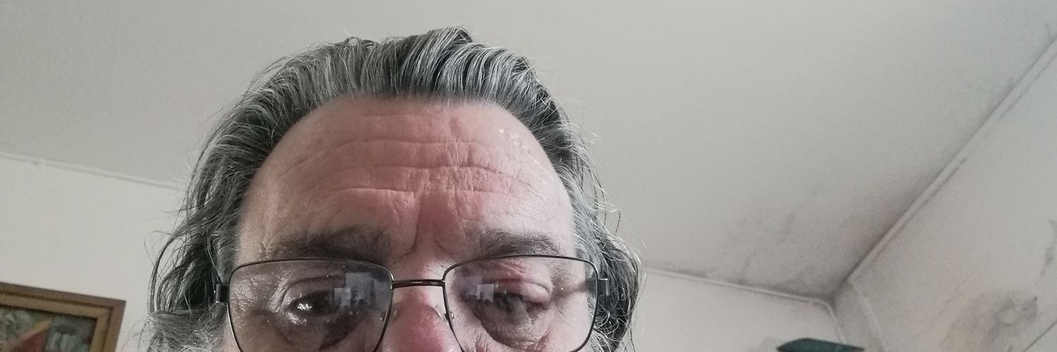 EliceguiJorge's profile banner image