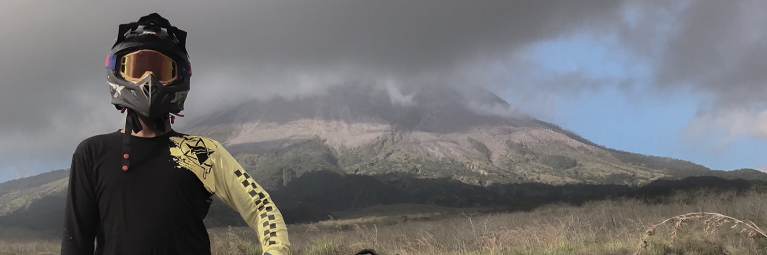 yourbstrd's profile banner image