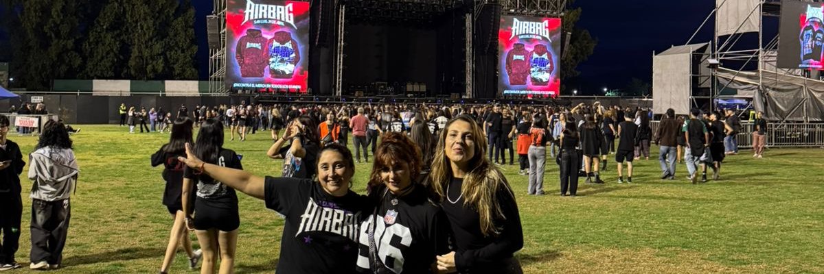 - Mana- de Mariana. banner